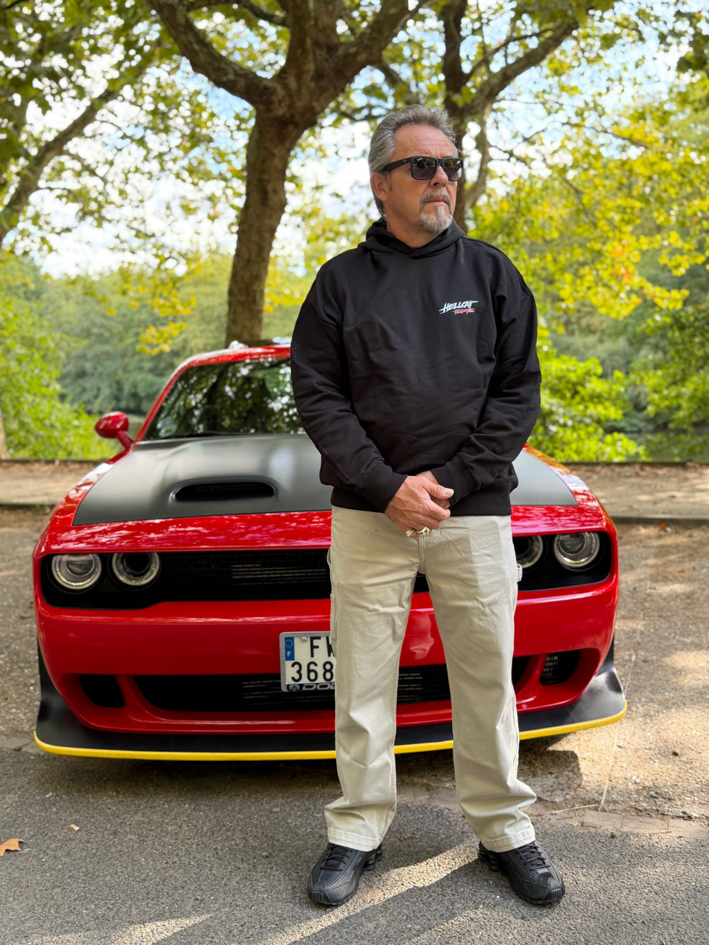 SWEAT A CAPUCHE HELLCAT NOIR
